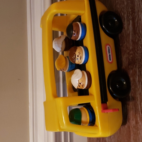 Little Tykes Toys Rare Little Tikes Toddle Tots School Bus With 6